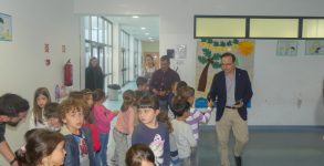 Município fomenta o ensino da música com oferta de flautas a todos os alunos do 1.º ano