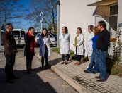 Galeria de Fotos - (Português) Viatura elétrica entregue pelo Município reforça cuidados de Saúde ao domicílio no Concelho de Tábua