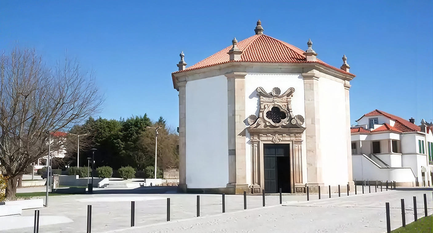 Fachada da Capela do Senhor dos Milagres