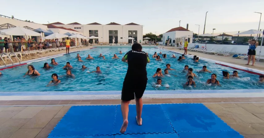 Escola Municipal de Atividades Aquáticas de Tábua encerrou época desportiva com Festival de Encerramento