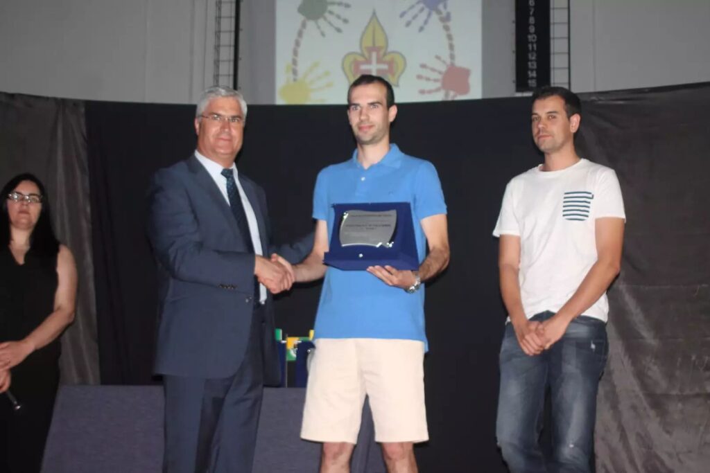 Jovem recebe uma distinção na Gala do Desporto