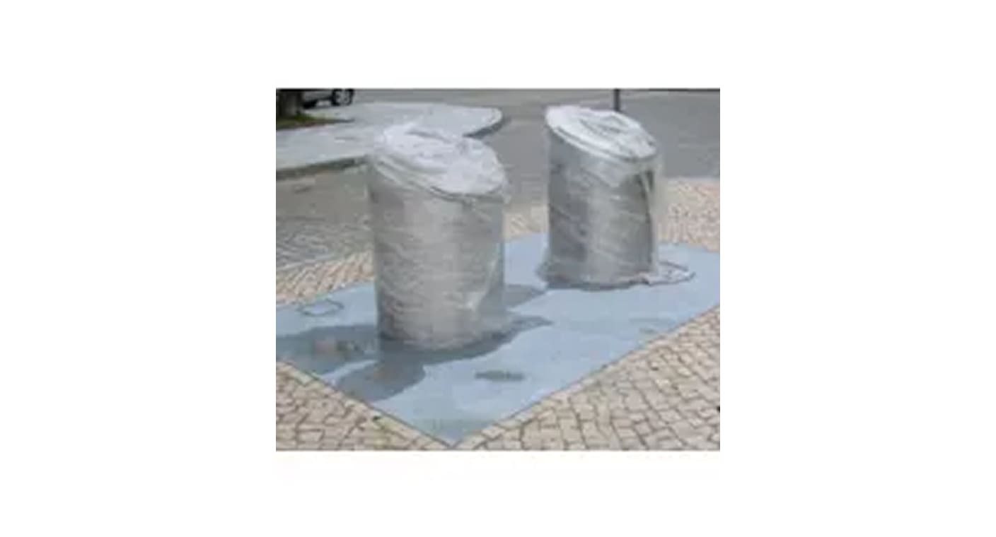 Conjunto de recipientes para deposição de resíduos